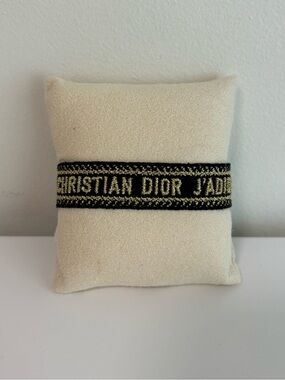 Christian Dior J’Adior Friendship Bracelet